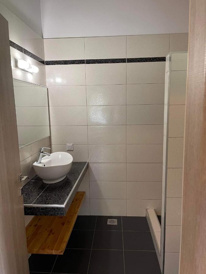 Helen Apartments Лукове Экстерьер фото